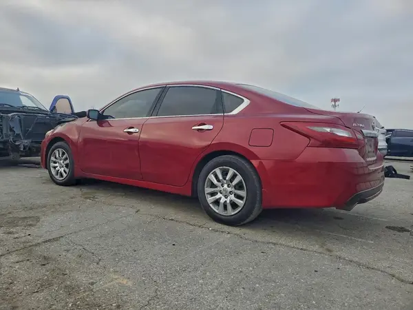 1N4AL3AP8JC101785 2018 NISSAN ALTIMA - Image 2