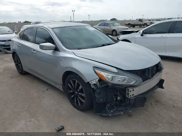 1N4AL3AP8JC102242 2018 NISSAN ALTIMA - Image 1