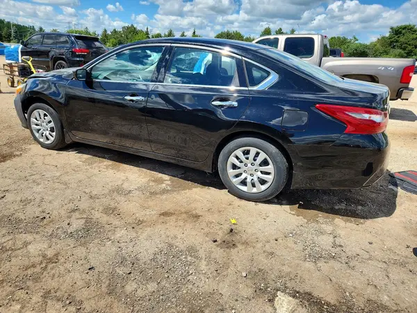 1N4AL3AP8JC104489 2018 NISSAN ALTIMA - Image 2