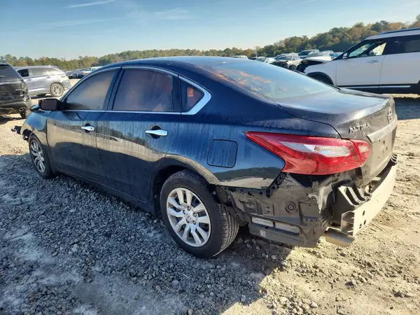 1N4AL3AP8JC105206 2018 NISSAN ALTIMA - Image 2