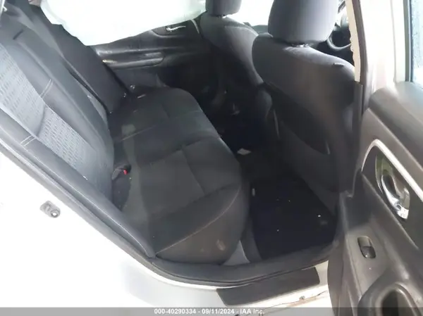 1N4AL3AP8JC106064 2018 NISSAN ALTIMA - Image 8