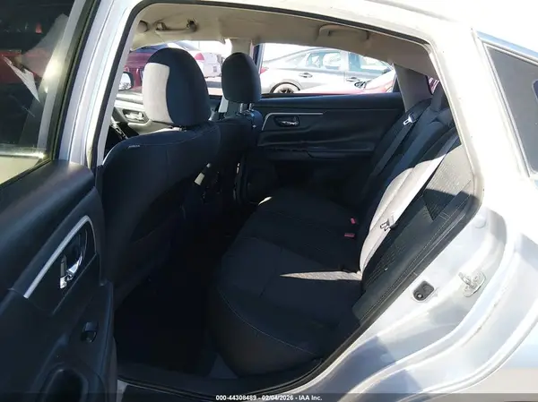1N4AL3AP8JC108042 2018 NISSAN ALTIMA - Image 8
