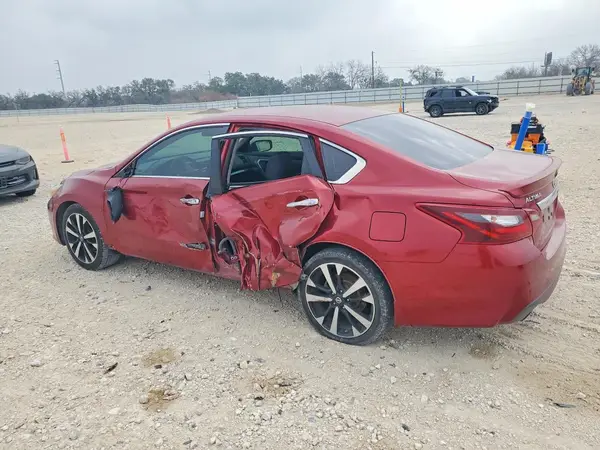 1N4AL3AP8JC108915 2018 NISSAN ALTIMA - Image 2