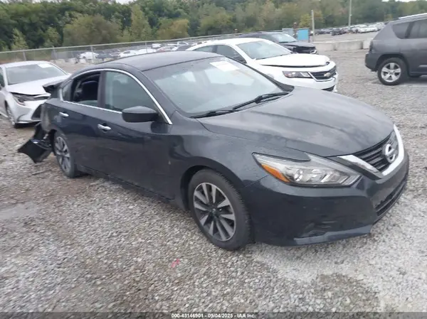 1N4AL3AP8JC109420 2018 NISSAN ALTIMA - Image 1