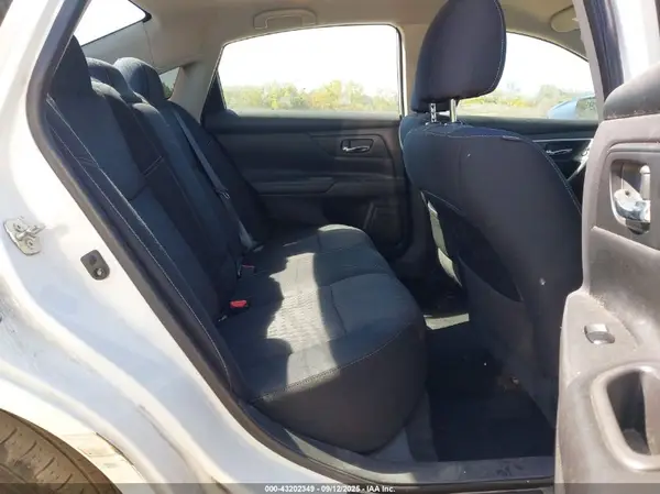 1N4AL3AP8JC111491 2018 NISSAN ALTIMA - Image 8
