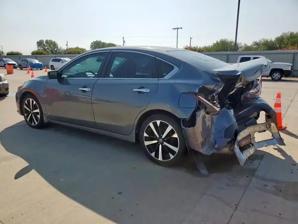 1N4AL3AP8JC112396 2018 NISSAN ALTIMA - Image 2