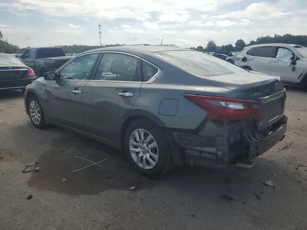 1N4AL3AP8JC117355 2018 NISSAN ALTIMA - Image 2
