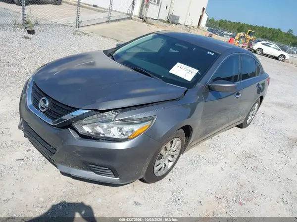 1N4AL3AP8JC119655 2018 NISSAN ALTIMA - Image 2