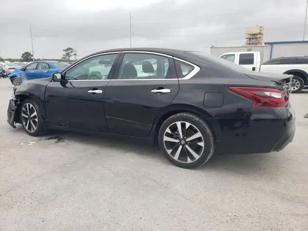 1N4AL3AP8JC120286 2018 NISSAN ALTIMA - Image 2