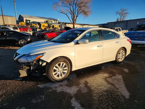 1N4AL3AP8JC120756 2018 NISSAN ALTIMA - Image 1