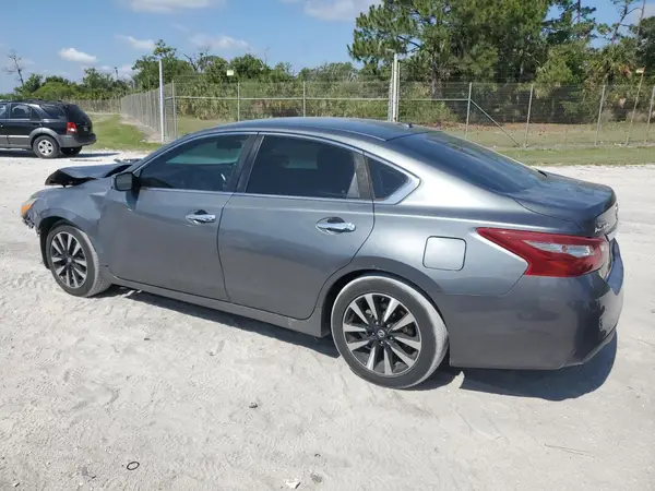 1N4AL3AP8JC121227 2018 NISSAN ALTIMA - Image 2