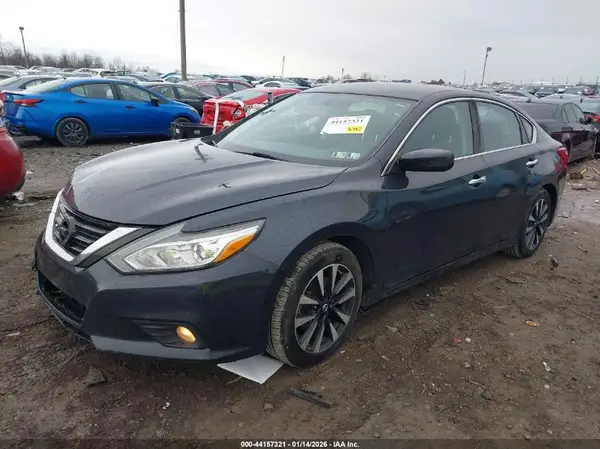 1N4AL3AP8JC121423 2018 NISSAN ALTIMA - Image 2