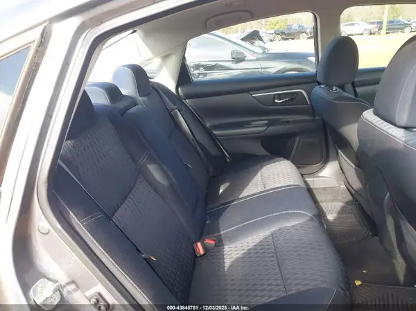 1N4AL3AP8JC122023 2018 NISSAN ALTIMA - Image 8