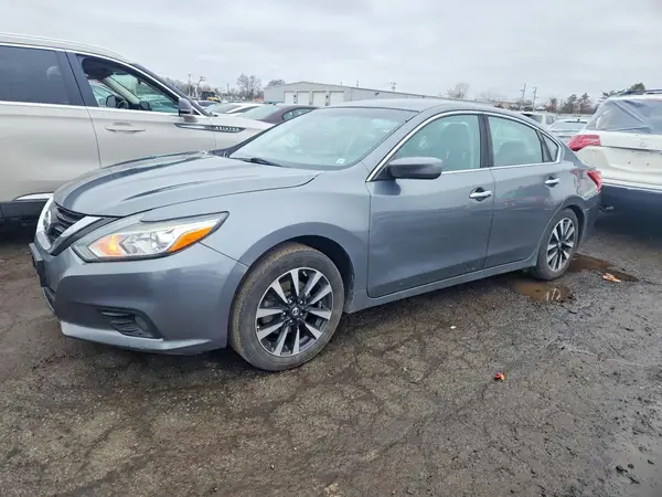 1N4AL3AP8JC123317 2018 NISSAN ALTIMA - Image 1