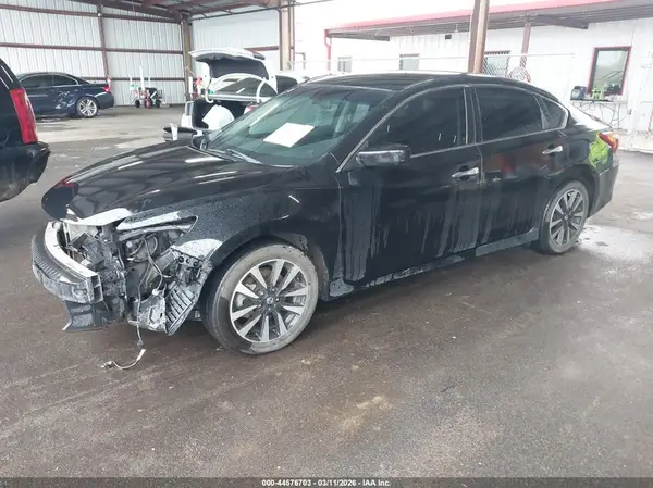1N4AL3AP8JC123978 2018 NISSAN ALTIMA - Image 2