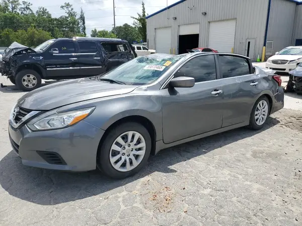 1N4AL3AP8JC124323 2018 NISSAN ALTIMA - Image 1