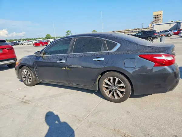 1N4AL3AP8JC124483 2018 NISSAN ALTIMA - Image 2