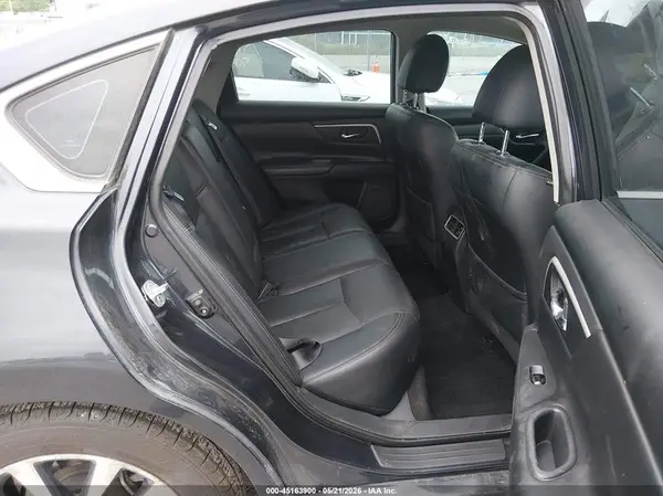 1N4AL3AP8JC124533 2018 NISSAN ALTIMA - Image 8