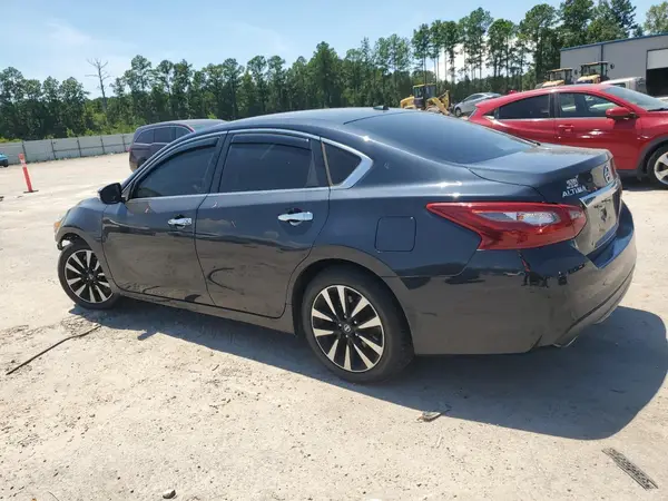 1N4AL3AP8JC126122 2018 NISSAN ALTIMA - Image 2