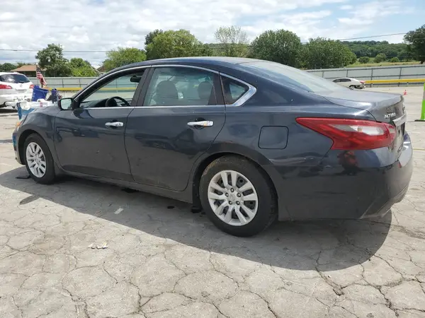 1N4AL3AP8JC126153 2018 NISSAN ALTIMA - Image 2