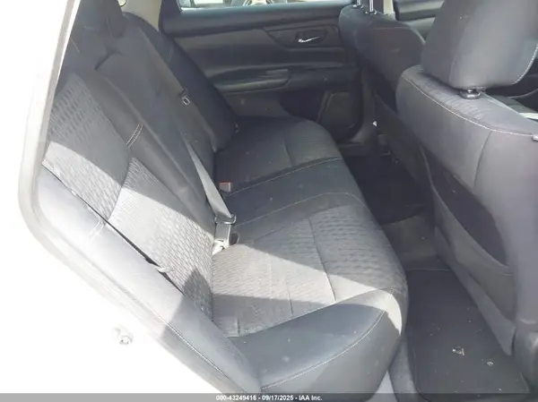 1N4AL3AP8JC126301 2018 NISSAN ALTIMA - Image 8
