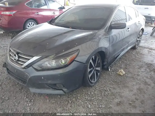 1N4AL3AP8JC127092 2018 NISSAN ALTIMA - Image 2