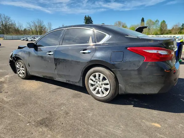 1N4AL3AP8JC127481 2018 NISSAN ALTIMA - Image 2