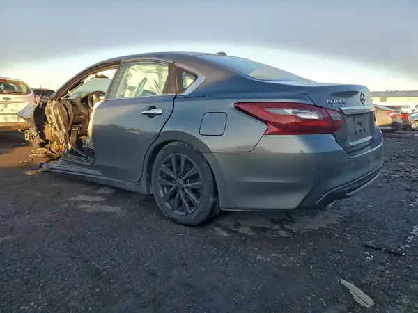 1N4AL3AP8JC129134 2018 NISSAN ALTIMA - Image 2