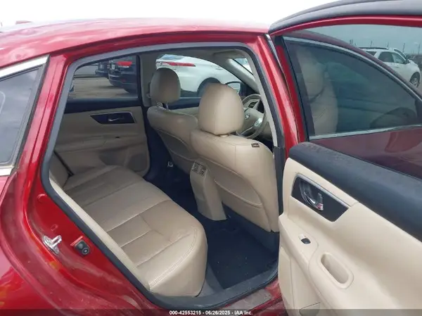 1N4AL3AP8JC133605 2018 NISSAN ALTIMA - Image 8