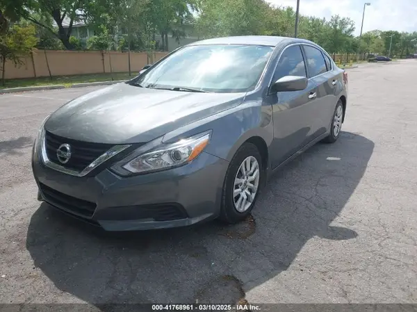 1N4AL3AP8JC135127 2018 NISSAN ALTIMA - Image 2