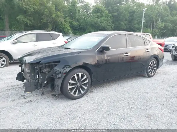1N4AL3AP8JC141896 2018 NISSAN ALTIMA - Image 2