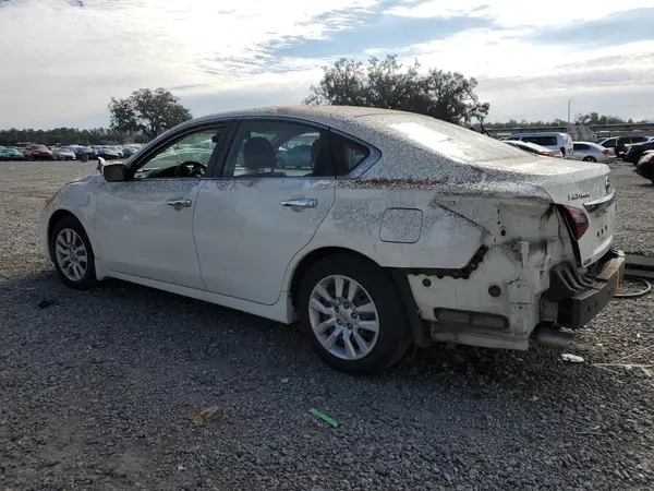 1N4AL3AP8JC142627 2018 NISSAN ALTIMA - Image 2