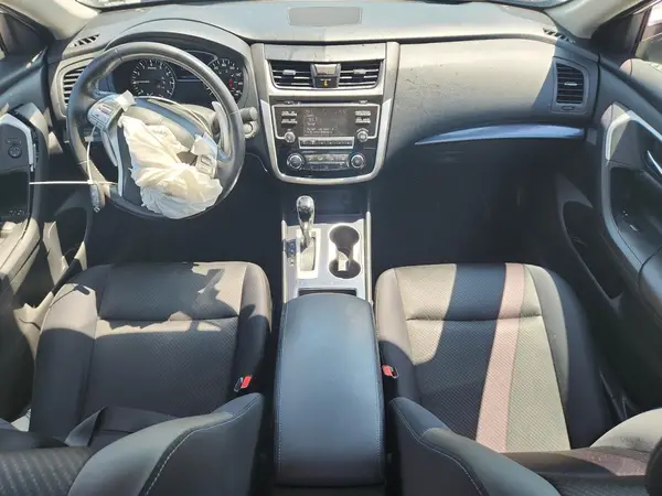 1N4AL3AP8JC143048 2018 NISSAN ALTIMA - Image 8