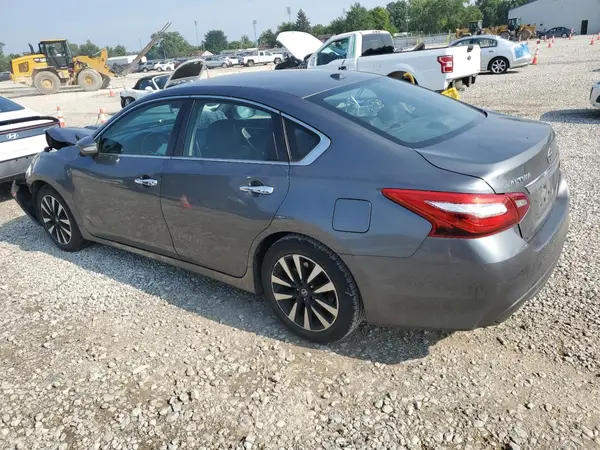 1N4AL3AP8JC145012 2018 NISSAN ALTIMA - Image 2