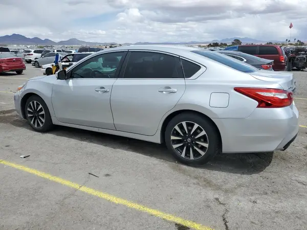 1N4AL3AP8JC150176 2018 NISSAN ALTIMA - Image 2