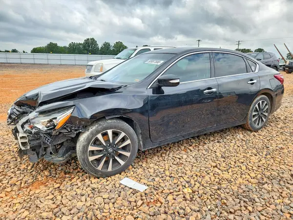 1N4AL3AP8JC152591 2018 NISSAN ALTIMA - Image 1