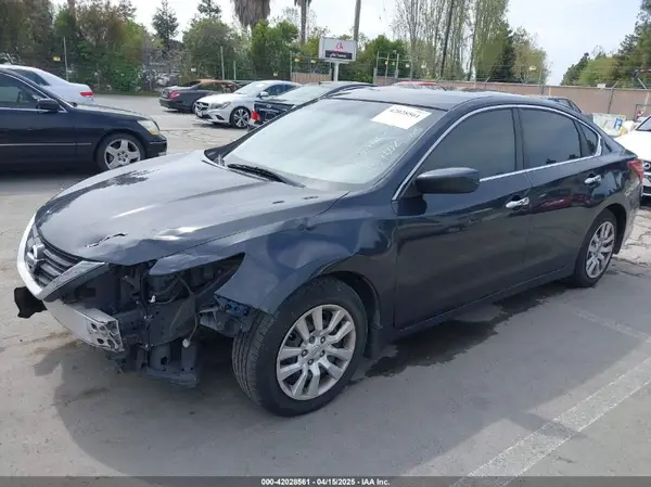 1N4AL3AP8JC154602 2018 NISSAN ALTIMA - Image 2