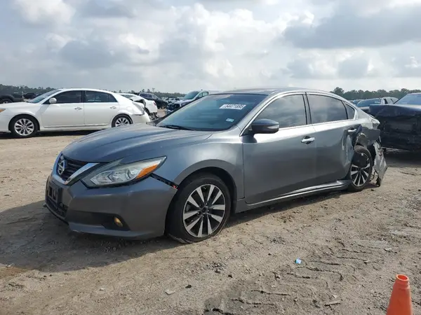 1N4AL3AP8JC158178 2018 NISSAN ALTIMA - Image 1