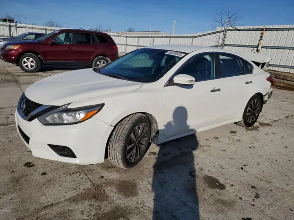 1N4AL3AP8JC163705 2018 NISSAN ALTIMA - Image 1