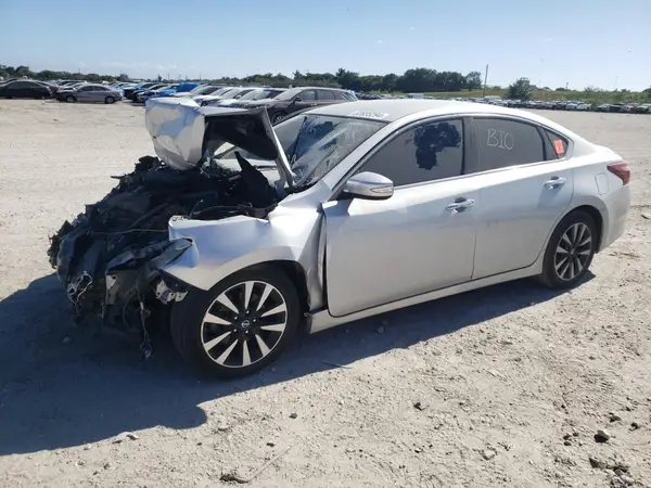 1N4AL3AP8JC163946 2018 NISSAN ALTIMA - Image 1