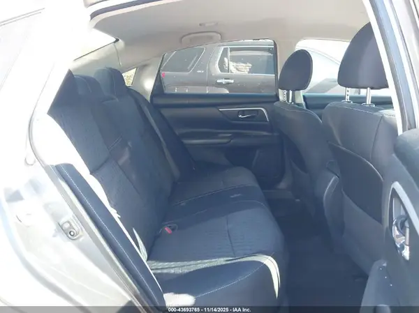 1N4AL3AP8JC164398 2018 NISSAN ALTIMA - Image 8