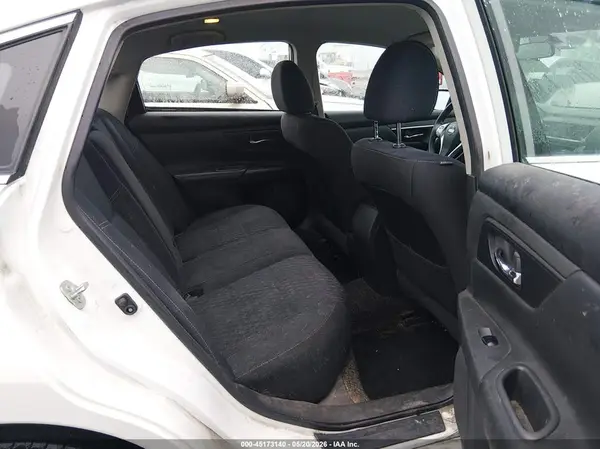 1N4AL3AP8JC165678 2018 NISSAN ALTIMA - Image 8