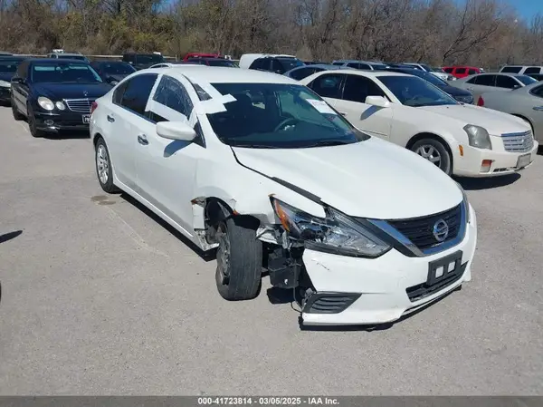 1N4AL3AP8JC165826 2018 NISSAN ALTIMA - Image 1