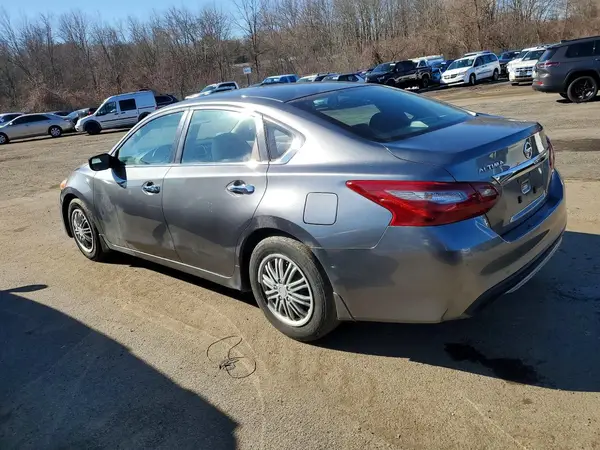 1N4AL3AP8JC166152 2018 NISSAN ALTIMA - Image 2