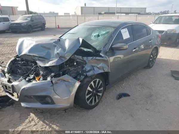 1N4AL3AP8JC168371 2018 NISSAN ALTIMA - Image 2