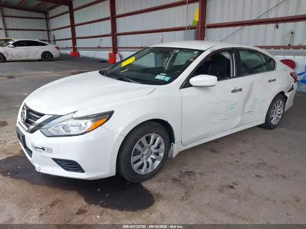 1N4AL3AP8JC171013 2018 NISSAN ALTIMA - Image 2