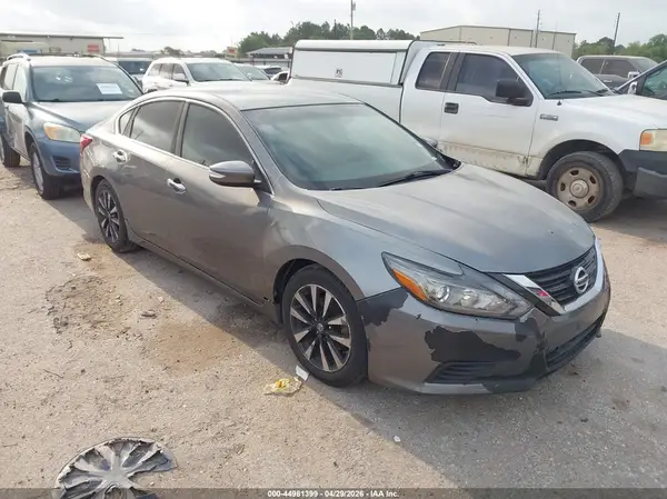 1N4AL3AP8JC174350 2018 NISSAN ALTIMA - Image 1