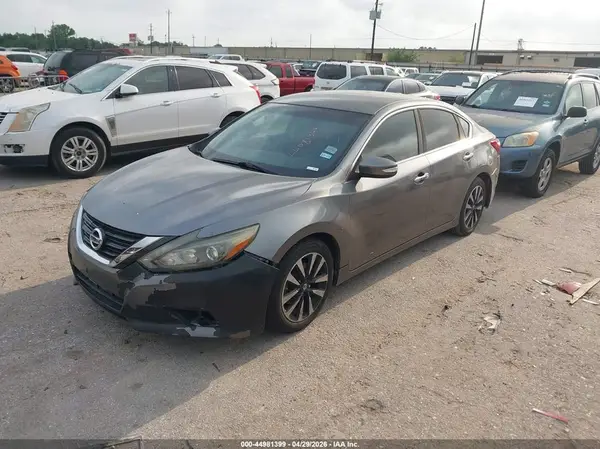 1N4AL3AP8JC174350 2018 NISSAN ALTIMA - Image 2