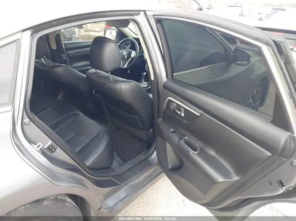 1N4AL3AP8JC174350 2018 NISSAN ALTIMA - Image 8