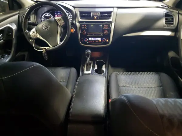 1N4AL3AP8JC175630 2018 NISSAN ALTIMA - Image 8